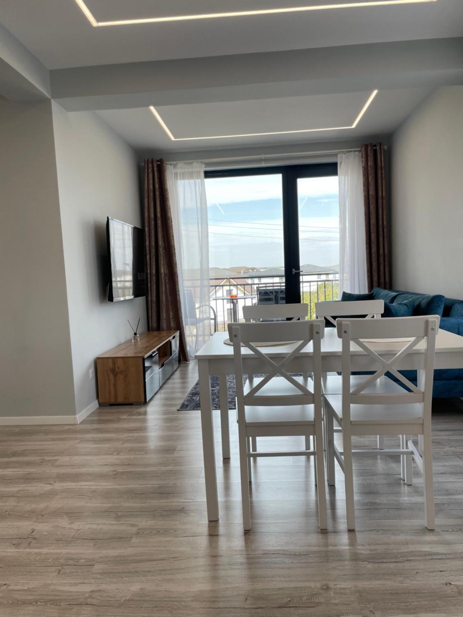 Noah Apartment Self Check-In Otopeni Exterior photo